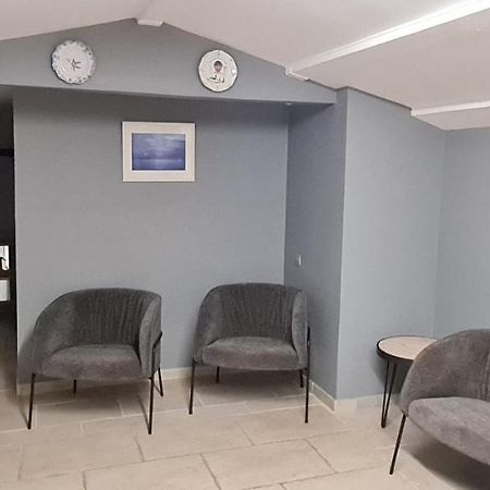 Maison Des Clos Nyons Luaran gambar